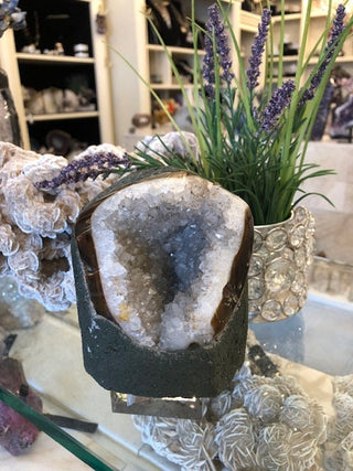 Druzy Agate, Druzy Geode, Tan, White, Brown, Healing Crystal, Home Decor, Gift (005)