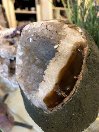 Druzy Agate, Druzy Geode, Tan, White, Brown, Healing Crystal, Home Decor, Gift (005)