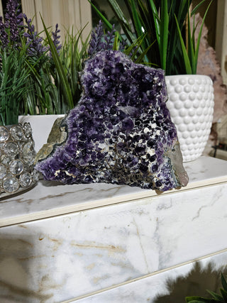 AMETHYST and CALCITE CRYSTAL DEPOSITS

CHIQUE Rock Shop