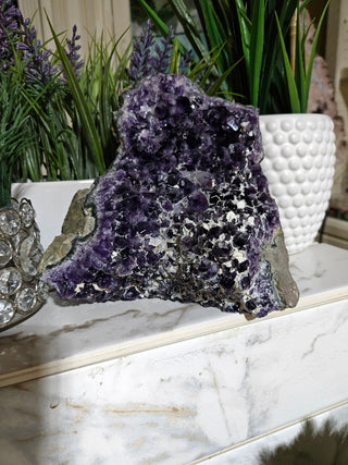 AMETHYST and CALCITE CRYSTAL DEPOSITS

CHIQUE Rock Shop