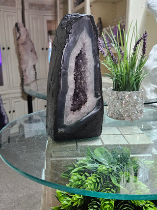 Amethyst Cave, Cathedral

CHIQUE Rock Shop
