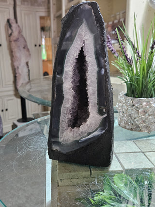 Amethyst Cave, Cathedral

CHIQUE Rock Shop