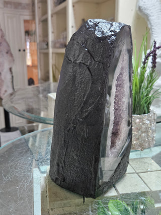 Amethyst Cave, Cathedral

CHIQUE Rock Shop