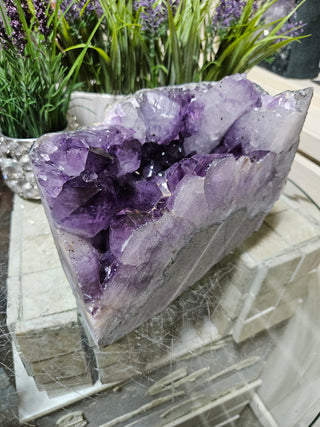 Amethyst Crystal

CHIQUE Rock Shop