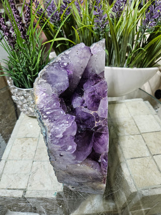 Amethyst Crystal

CHIQUE Rock Shop