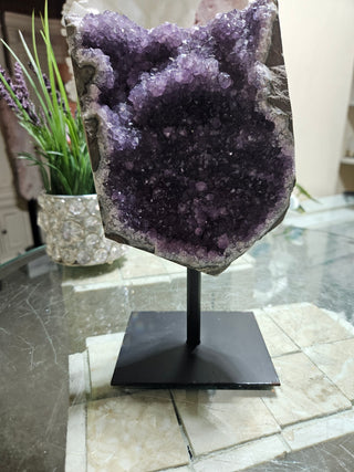 AMETHYST ON METAL STAND ~68~