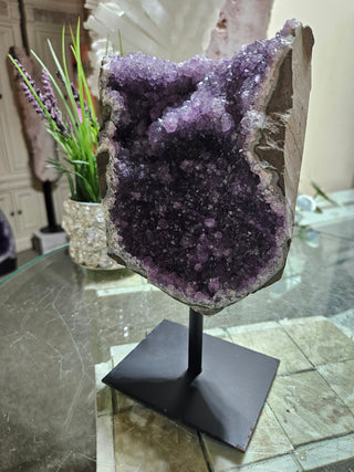 Amethyst on Metal Stand

CHIQUE Rock Shop