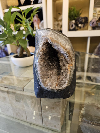 Amethyst Cave, Amethyst Geode

Chique Rock Shop * Crystal Decor * Home Decor * Office Decor