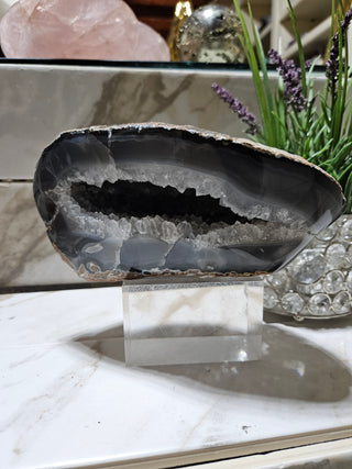 BLUE and GRAY Agate GEODE

CHIQUE Rock Shop