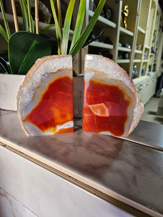 Orange and White Bookends.  Natural Stone.

CHIQUE Rock Shop