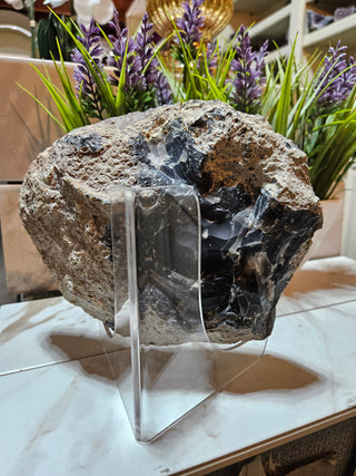 Charcoal and Light Gray Agate

CHIQUE Rock Shop