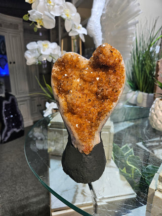 CITRINE HEART SHAPED CRYSTAL

CHIQUE Rock Shop 
