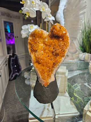 CITRINE HEART SHAPED CRYSTAL

CHIQUE Rock Shop 
