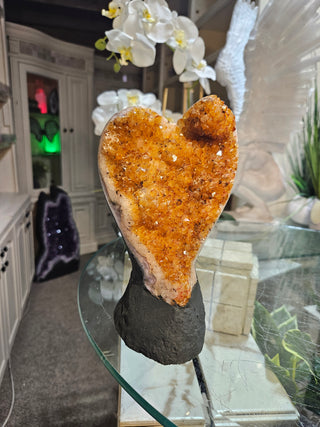 CITRINE HEART SHAPED CRYSTAL

CHIQUE Rock Shop 
