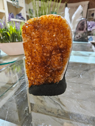 CITRINE CLUSTER, CRYSTAL

CHIQUE Rock Shop 
