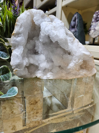 Clear Quartz Geode, Snowy Quartz

CHIQUE Rock Shop
