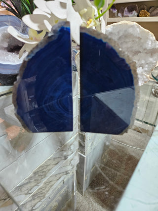 Dark Blue Agate Bookends.  

CHIQUE Rock Shop