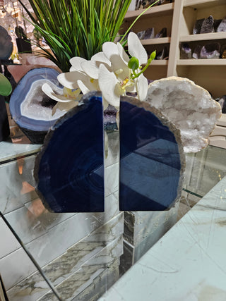 Dark Blue Agate Bookends.  

CHIQUE Rock Shop