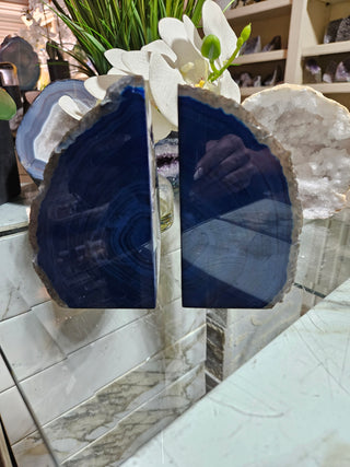 Dark Blue Agate Bookends.  

CHIQUE Rock Shop