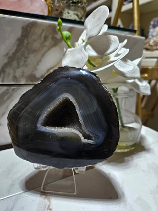 Dark Gray Geode, Blue Hues, White trim.

CHIQUE Rock Shop 