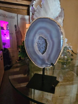 Lavender & Blue, Druzy Agate

CHIQUE Rock Shop