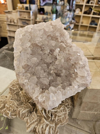 Light Gray Amethyst, White Crystal.

Chique Rock Shop * Crystal Decor * Home Decor * Office Decor

