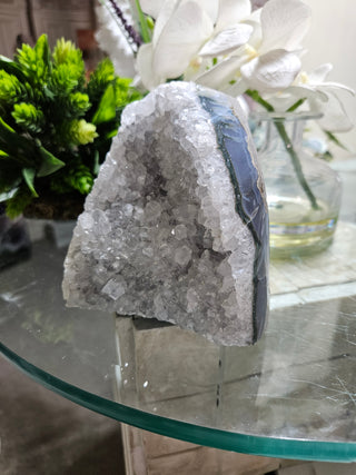 Light Gray Amethyst

CHIQUE Rock Shop