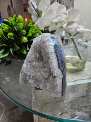 Light Gray Amethyst

CHIQUE Rock Shop