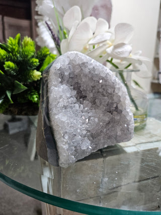 Light Gray Amethyst

CHIQUE Rock Shop