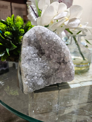 Light Gray Amethyst

CHIQUE Rock Shop