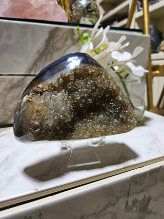TAUPE DRUZY AGATE

CHIQUE Rock Shop