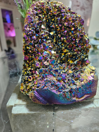 Rainbow Amethyst Titanium

CHIQUE Rock Shop