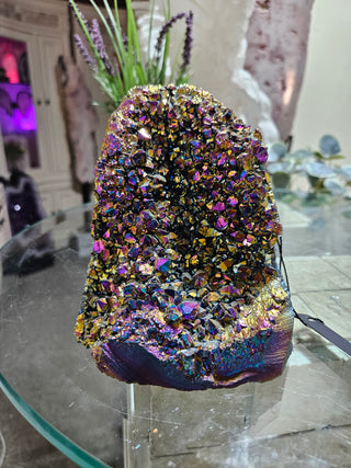 Rainbow Amethyst Titanium

CHIQUE Rock Shop