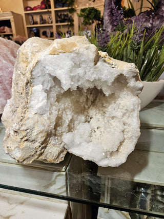 Clear Quartz, Geode, White Crystal, Healing Crystal, Home Decor, Gift (72)