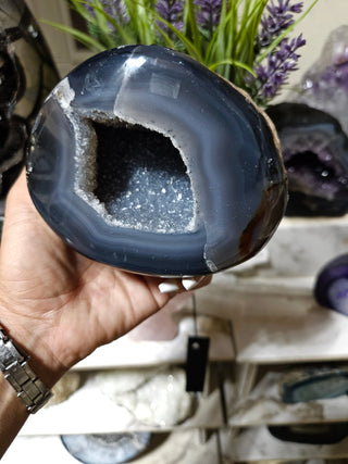 Dark Blue Agate Geode

CHIQUE Rock Shop