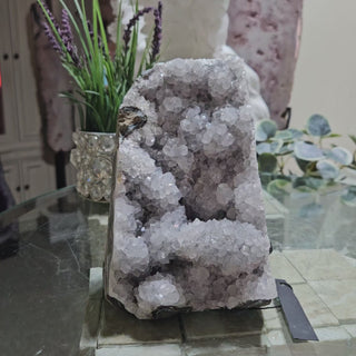 Gray Amethyst Cut Base

CHIQUE Rock Shop