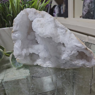Clear Quartz Geode, Snowy Quartz

CHIQUE Rock Shop