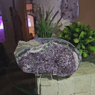 Amethyst

CHIQUE Rock Shop
