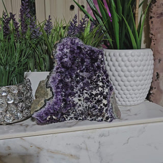 AMETHYST and CALCITE CRYSTAL DEPOSITS

CHIQUE Rock Shop