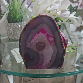 Pink, Gray & White Agate Slab

CHIQUE Rock Shop