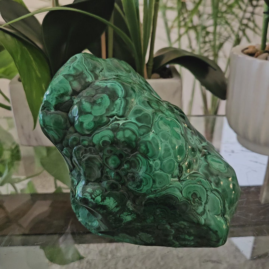 Freeform Malachite

CHIQUE Rock Shop